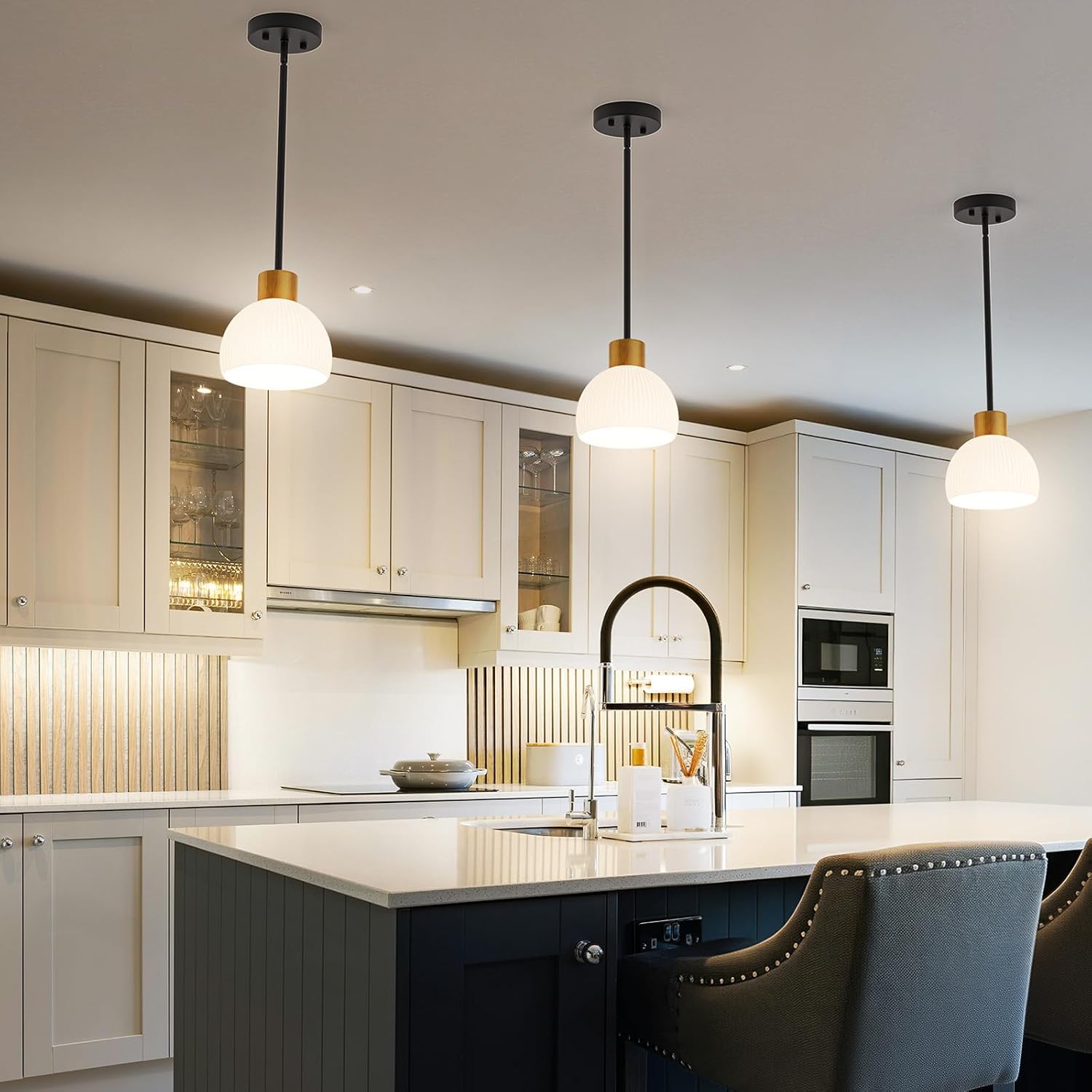 Pendant Lights Kitchen Island, Modern Gold Hanging Light Fixture with Glass Shade, Hardwired Adjustable Metal Rod for Dining Room, Entryway (1, Black)