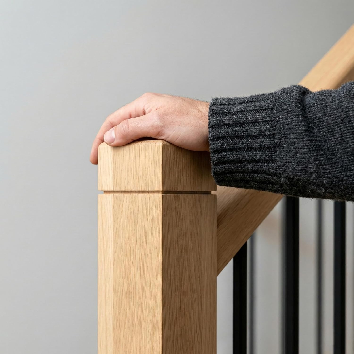 Stair Newel Post Kit 3"x3"x48" with Hardware & 2 Wood Plugs for a Hidden | Solid Red Oak Grooved Square Design, Indoor Installation Newel Wood Balusters for Staircase Railing Stair Handrails 1PC